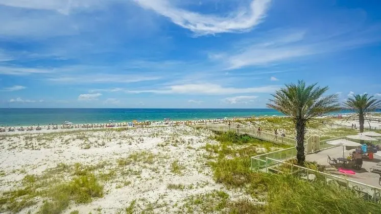 Daire, 1 Yatak Odası, Plaj Manzaralı, Denize Sıfır (Beach Chairs Included)