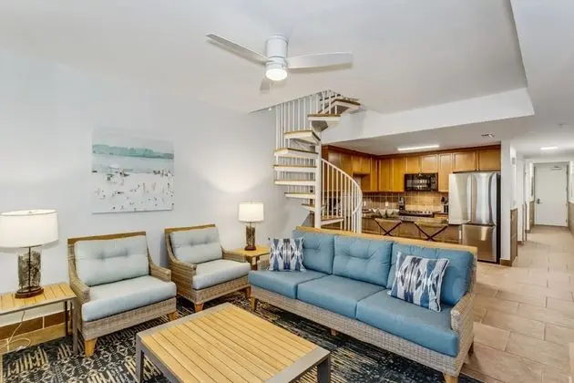 Daire, 2 Yatak Odası, Plaj Manzaralı, Denize Sıfır (Beach Chairs Included)