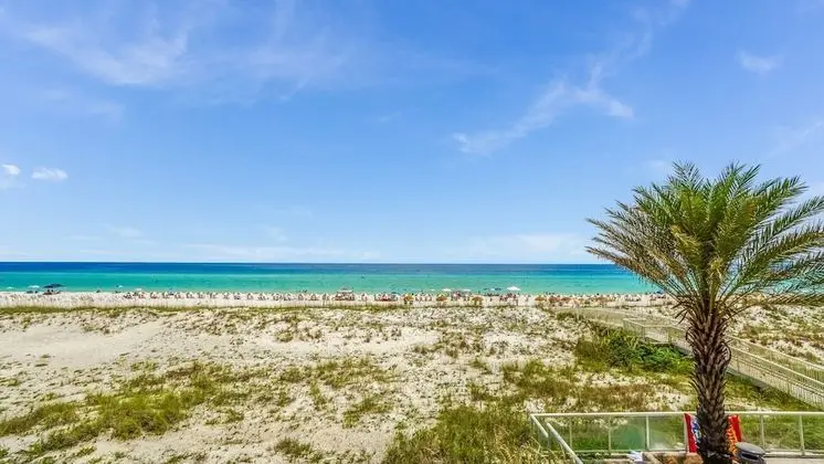Daire, 2 Yatak Odası, Plaj Manzaralı, Denize Sıfır (Beach Chairs Included)