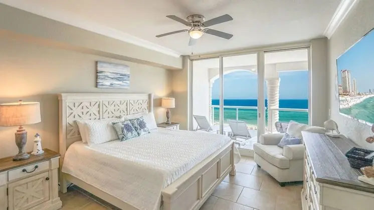 Daire, 3 Yatak Odası (Gulf Front, Beach Chairs Included)
