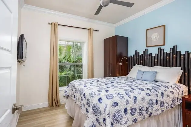 Daire (Beach Club at Siesta Key Poolside D)