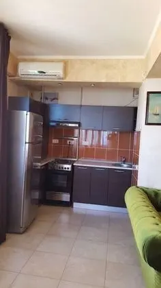 Studio Apartment with Lake View