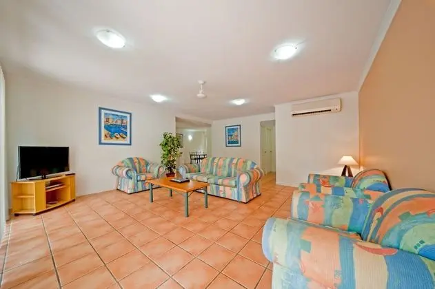 Villa, 3 Yatak Odası, Sigara İçilmez, Bahçe Manzaralı