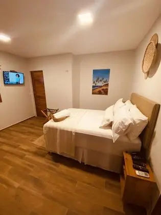 Suíte 302 Quarto Deluxe com cama Double