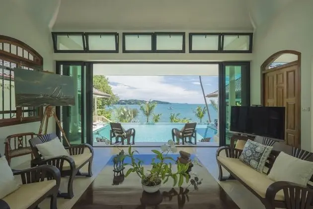 4-Bedroom Villa with Private Pool