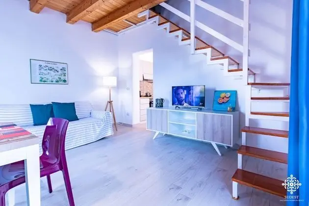 Comfort Villa, 2 Yatak Odası, Deniz Manzaralı, Denize Sıfır