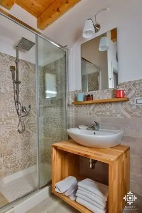 Comfort Villa, 2 Yatak Odası, Deniz Manzaralı, Denize Sıfır