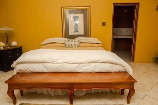 Honeymoon Süit, 1 En Büyük (King) Boy Yatak, Sigara İçilmez (BeachFront White Sand Villa 1BD 1BTH)