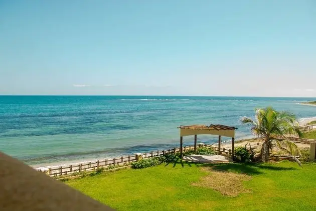 Honeymoon Süit, 1 En Büyük (King) Boy Yatak, Sigara İçilmez (BeachFront White Sand Villa 1BD 1BTH)