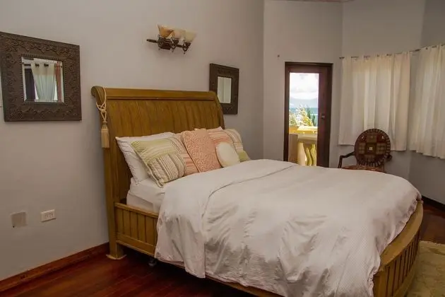 Premium Süit, 2 Yatak Odası, Sigara İçilmez, Plaj Manzaralı (BeachFront White Sand Villa 2BD 2BTH)