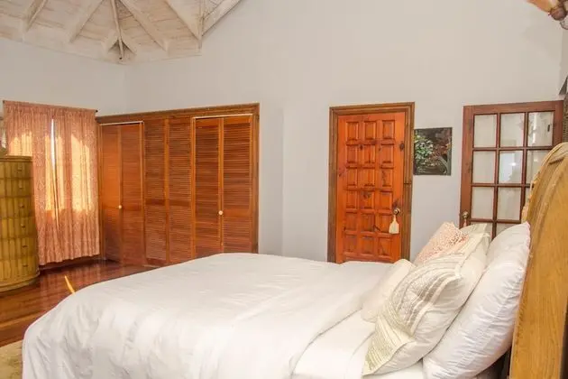 Premium Süit, 2 Yatak Odası, Sigara İçilmez, Plaj Manzaralı (BeachFront White Sand Villa 2BD 2BTH)