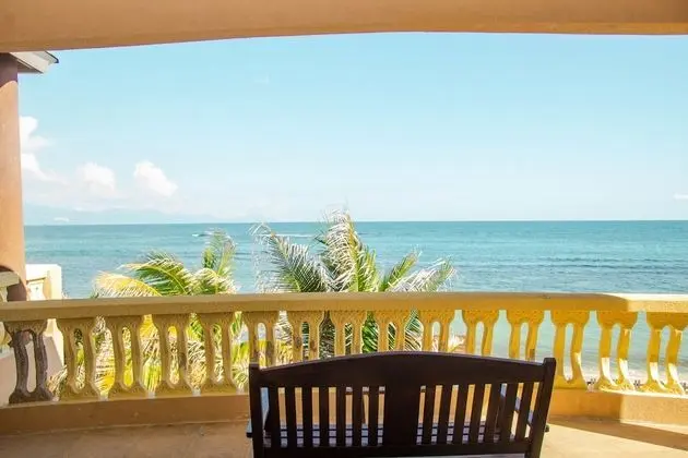 Premium Süit, 2 Yatak Odası, Sigara İçilmez, Plaj Manzaralı (BeachFront White Sand Villa 2BD 2BTH)