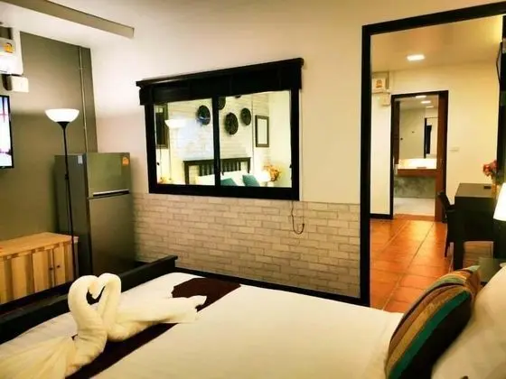 Deluxe Suite With Sea View Balcony