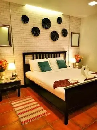 Deluxe Suite With Sea View Balcony