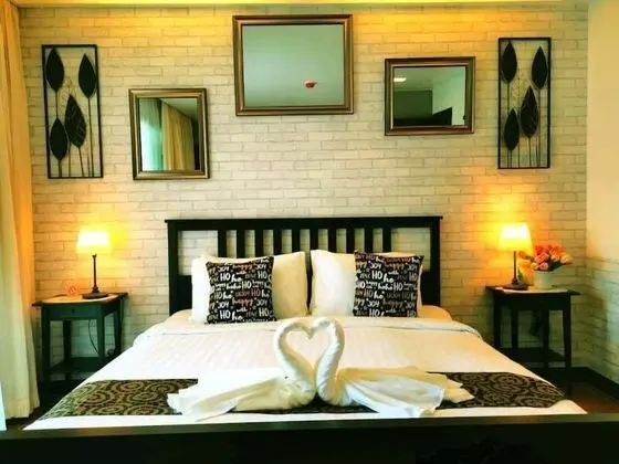 Premium Suite with Kitchen Sea view Balcony