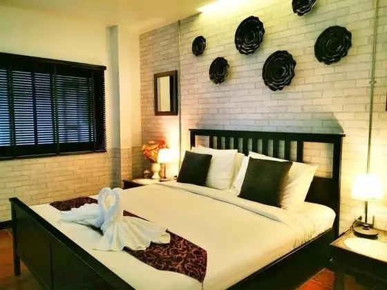 Premium Suite with Kitchen Sea view Balcony
