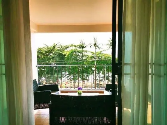 Premium Suite with Kitchen Sea view Balcony