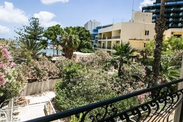 İki Ayrı Yataklı Oda, Deniz Manzaralı