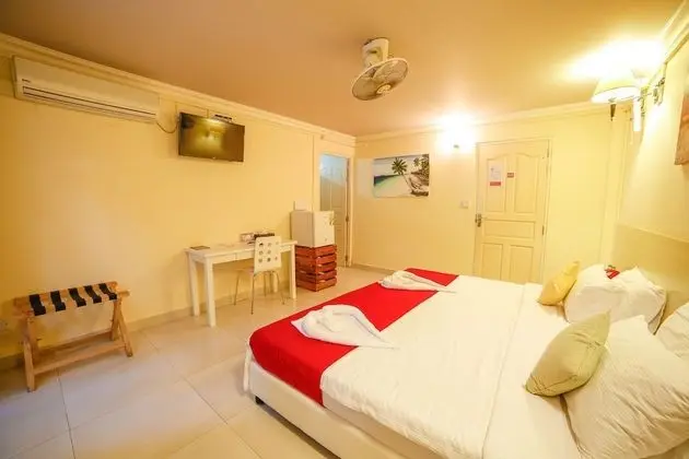 Deluxe King Room