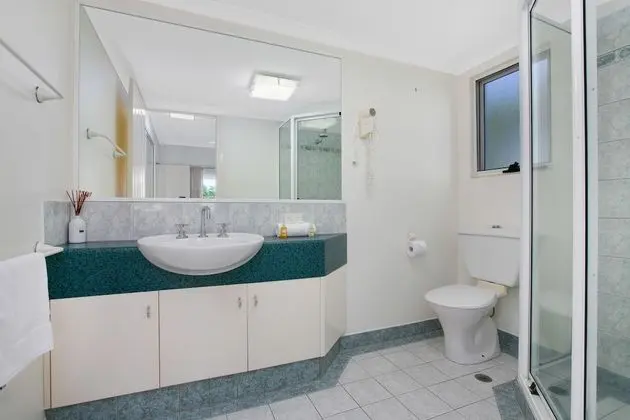 Standard Apart Daire, 2 Yatak Odası, Denize Sıfır