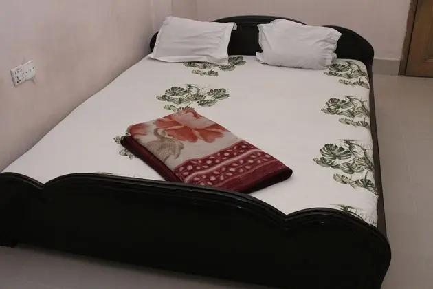 Economy Tek Büyük Yataklı Oda