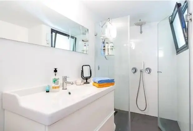 Luxury Apart Daire, 2 Yatak Odası, Denize Sıfır