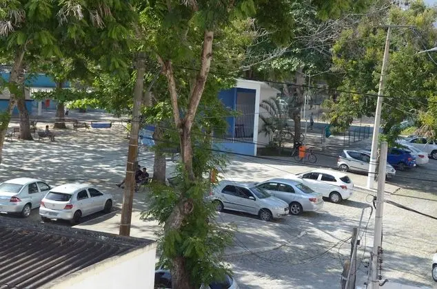 Ortak Ranzalı Oda, Karma Ranzalı Oda, Özel Banyo (12 camas)