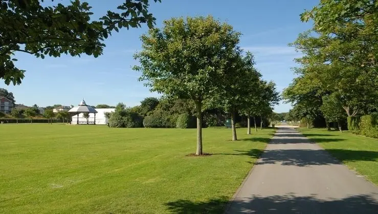 Apart Daire, Banyolu/Duşlu, Avlu Manzaralı