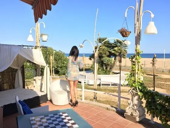 Ev, 5 Yatak Odası, Jakuzi (Beach access)