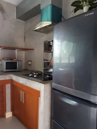 2 Bedrooms Bungalow