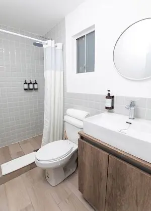 Standard Oda, 1 Büyük (Queen) Boy Yatak, Sigara İçilmez, Şehir Manzaralı