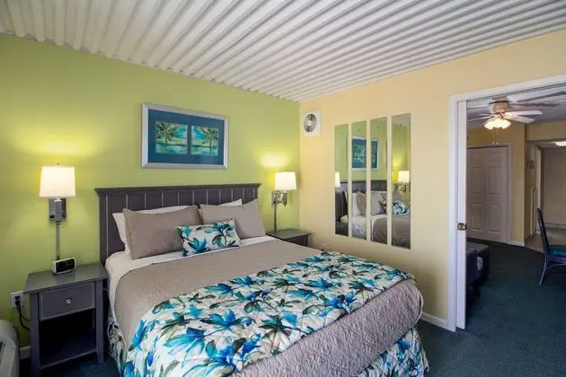 2 bedroom 1 bathroom condo
