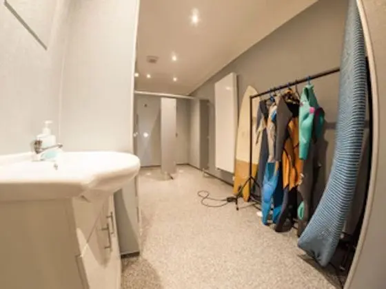 Üç Kişilik Oda, Avlu Manzaralı (Private Room 6)