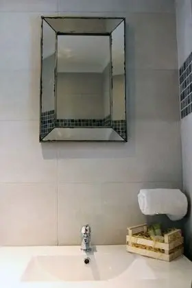 Tek Büyük Yataklı Oda, Bahçe Manzaralı