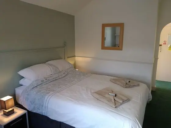 Comfort Tek Büyük Yataklı Oda