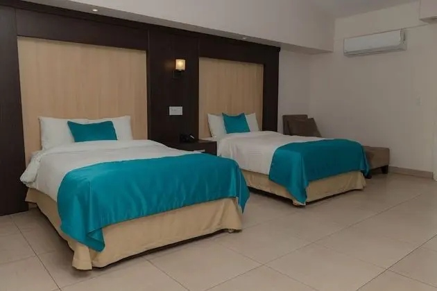 Economy Tek Büyük Yataklı Oda, 2 Çift Kişilik Yatak