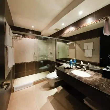 Junior Süit, 1 En Büyük (King) Boy Yatak, Koy Manzaralı