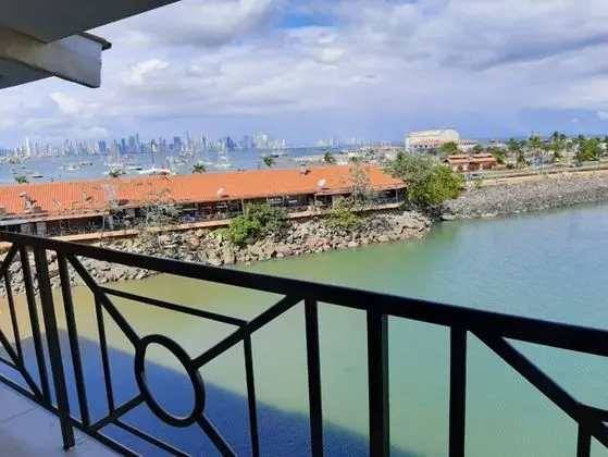 Standard Oda, 2 Çift Kişilik Yatak, Koy Manzaralı