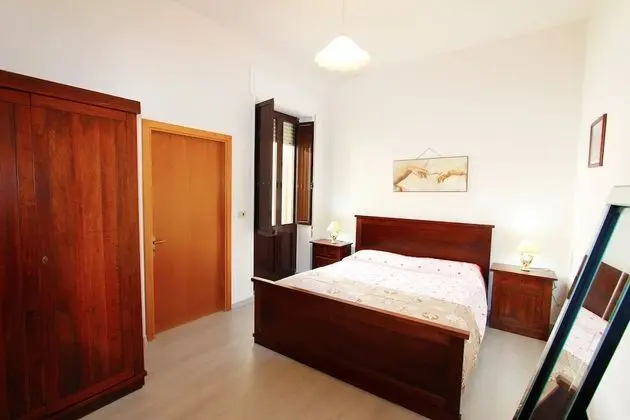 Apart Daire, 2 Yatak Odası, Sigara İçilmez