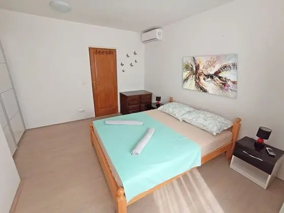 Coconut Apartment