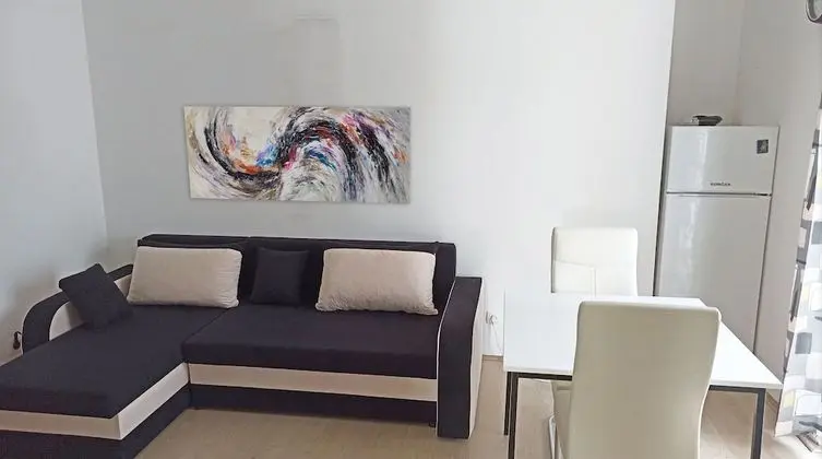 Coconut Apartment