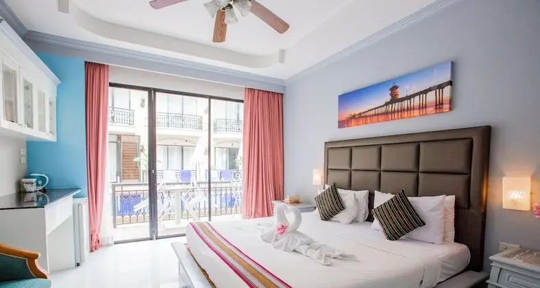 Deluxe Tek Büyük Yataklı Oda