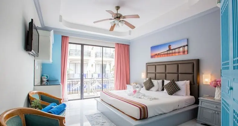 Deluxe Tek Büyük Yataklı Oda