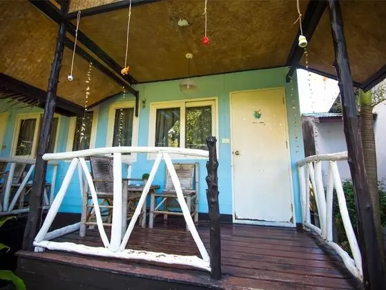 Bungalov, Bahçe Manzaralı (Simple with Fan)