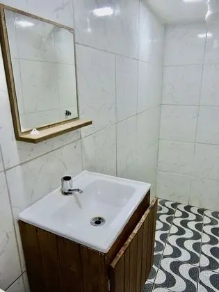 Üç Kişilik Oda, Banyolu/Duşlu