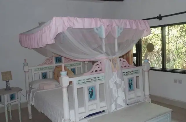 Villa, 4 Yatak Odası, Sigara İçilebilir, Şömine