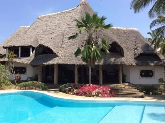 Villa, 4 Yatak Odası, Sigara İçilebilir, Şömine