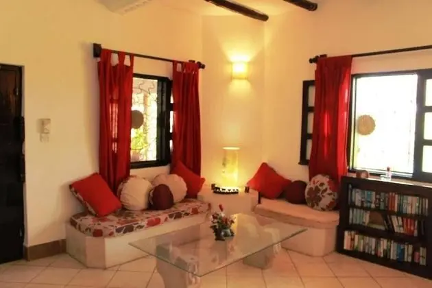 Villa, 4 Yatak Odası, Sigara İçilebilir, Şömine