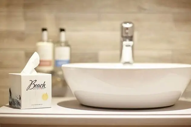 Basic Tek Büyük Yataklı Oda (Basic mit Balkon)