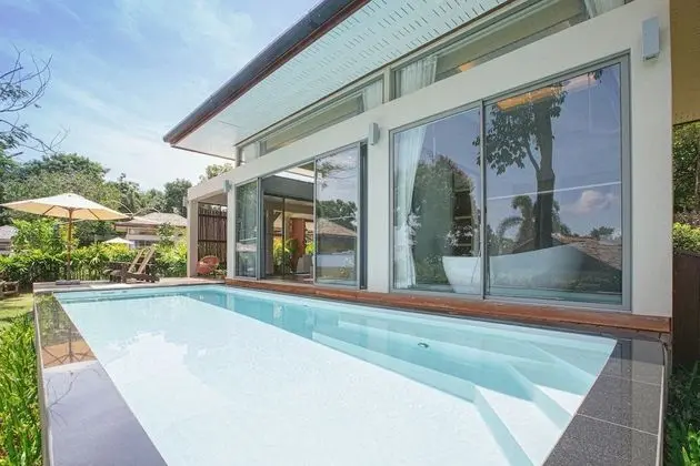 The Tropical Hill Pool Villa